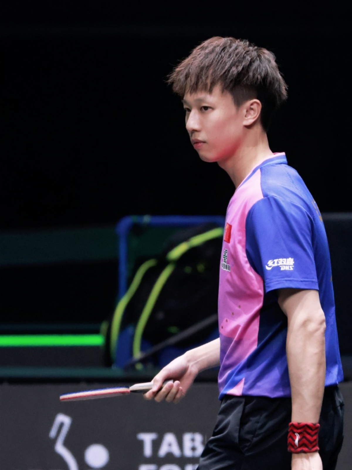 奥地利队轻取英格兰队,林高远高光表现 奥地利队轻取英格兰队,林高远高光表现