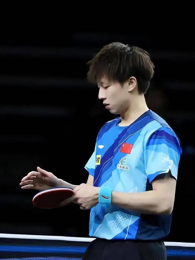 奥地利队轻取英格兰队,林高远高光表现 奥地利队轻取英格兰队,林高远高光表现