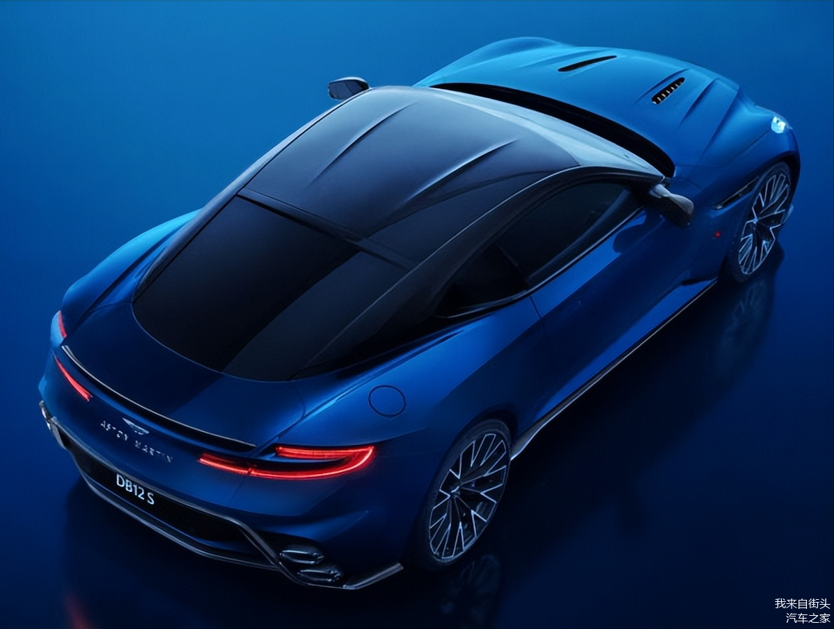 梅赛德斯轻取阿斯顿马丁,周冠宇关键制胜 梅赛德斯轻取阿斯顿马丁,周冠宇关键制胜