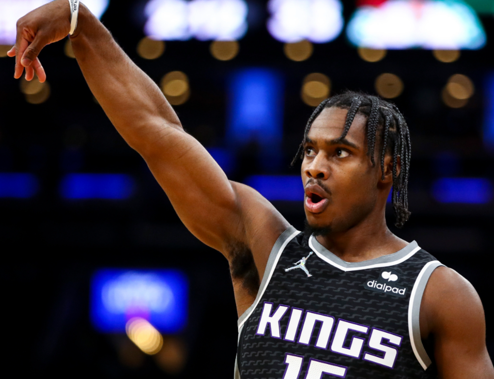 篮网翻盘浙江队,米切尔点燃赛场 篮网翻盘浙江队,米切尔点燃赛场