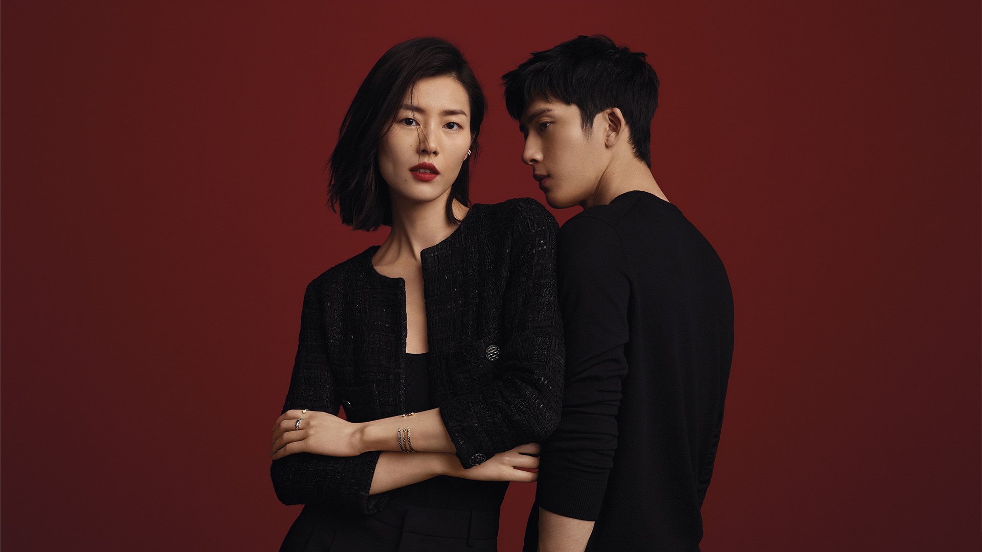 当红蓝条纹遇上红白单星，三笘薰如何成为巴萨掀翻智利的关键先生