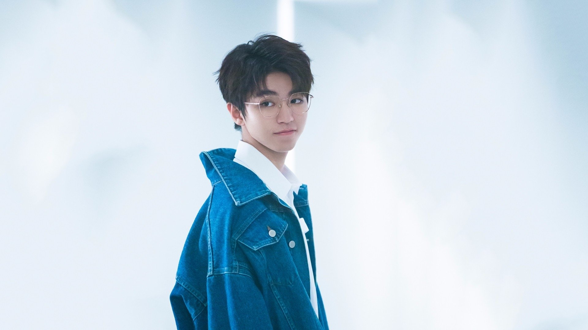 上海男篮爆冷掀翻新疆！布伦森单骑闯关，提前杀死比赛悬念