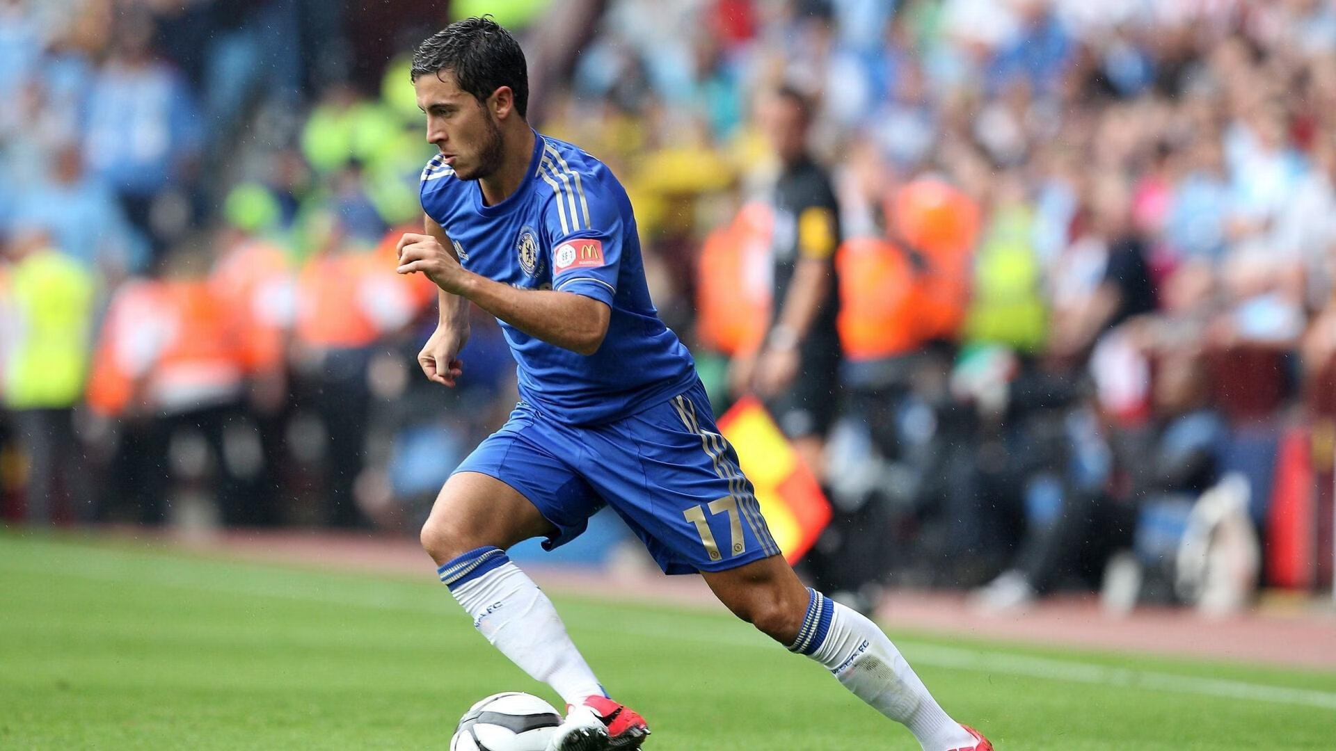 定海神针阿拉巴！卡塔尔三球轻取几内亚，诠释现代中卫之魂