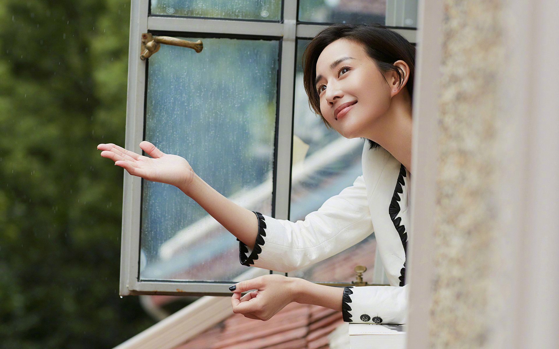 穿越国境线的证明，当厄尔巴鄂的天蓝战袍遇上德布劳内的魔法